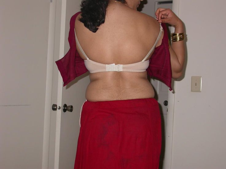 Dehati Bhabhi Sex Sadi Wali - Sexy Indian Village Chachi Stripping Saree Petticoat Images Saree ...