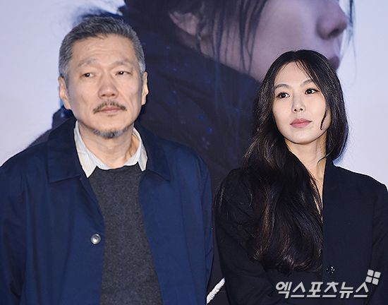 Actress Kim Min Hee And Director Hong Sang Soo Give Direct Answer To Reporters Question About Their Relationship