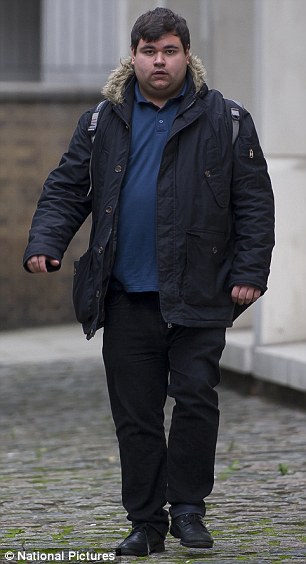 Alican Reilly Pictured Arriving At Blackfriars Crown Court Today Has Been Banned From Public