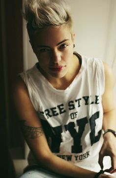 Androgynous Women Get Me Every Time Androgyny Pinterest