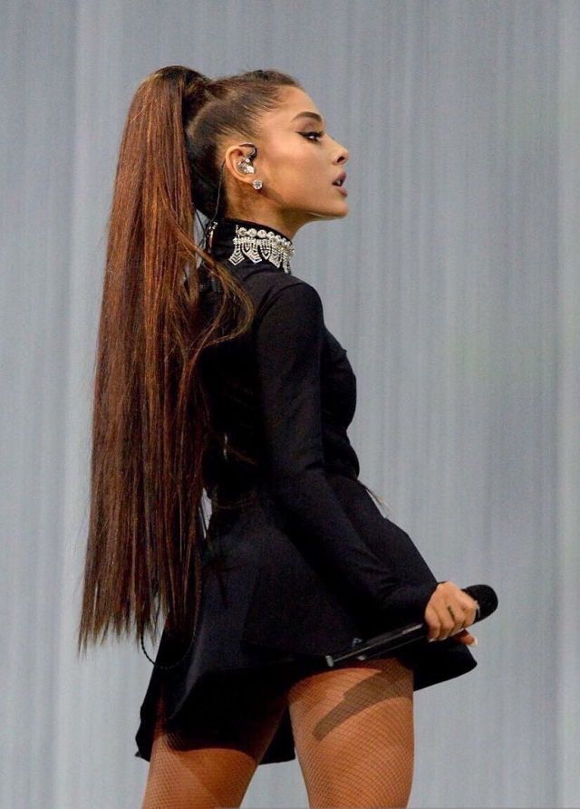 Ariana Grande At The Dangerous Woman Tour In Phoenix
