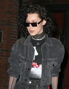 Bella Hadid Bellahadid With Curly Hair Out In Celebstills