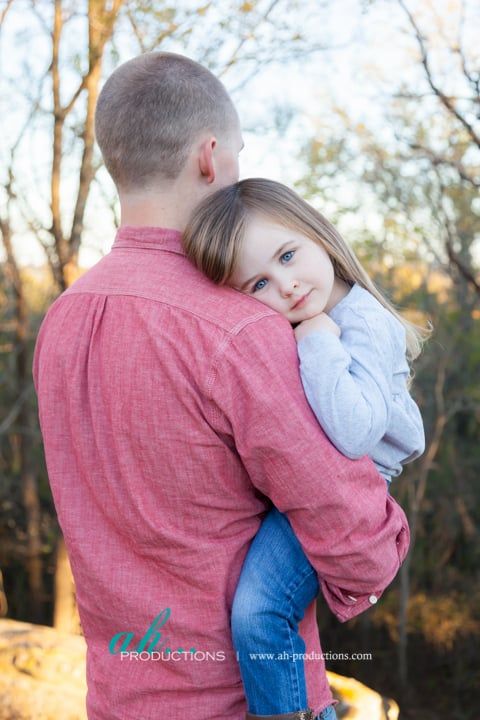Best Father Daughter Poses Ideas On Pinterest Father