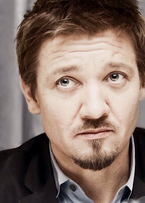 Best Jeremy Renner Images On Pinterest Jeremy Renner Clint