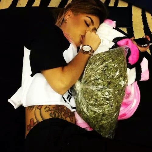 Best Weed Images On Pinterest Pipes And Bongs Bud And Human Eye