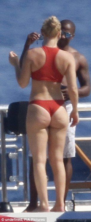 Bikini Babe Lindsey Vonn Enjoyed Some Yacht Time In Monaco With Her Boyfriend Kenan Smith