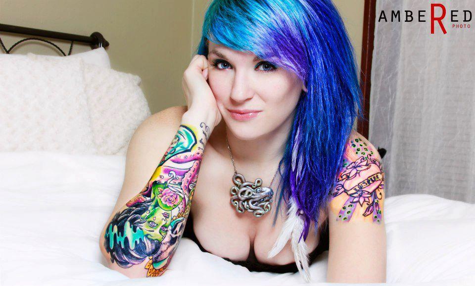 Blue Hair And A Few Tattoos Hot Chicks With Tattoos Adult
