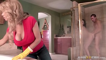 Brazzers India Summer Teaches Step Daughter How To Fuck 3