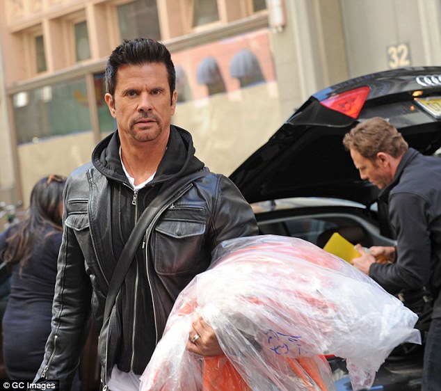 Broke Lorenzo Lamas Has Filed For Bankruptcy With Over In Debts And Claims