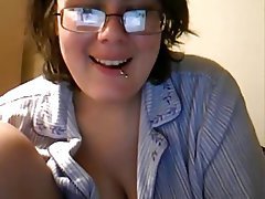 Busty Teen Flashes Big Boobs And Pussy On Webcam Teen Xvideo 1