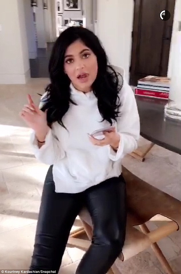 Check The Bedroom Kylie Nonchalantly Informs Kourtney That Kendall Is In Her Bedroom