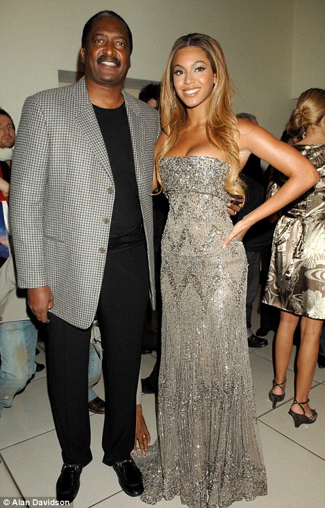 Family Ties Mathew Managed His Daughter Beyonces Career Until Earlier This Year