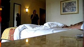 Flashing The Hotel Maid Wanttochat