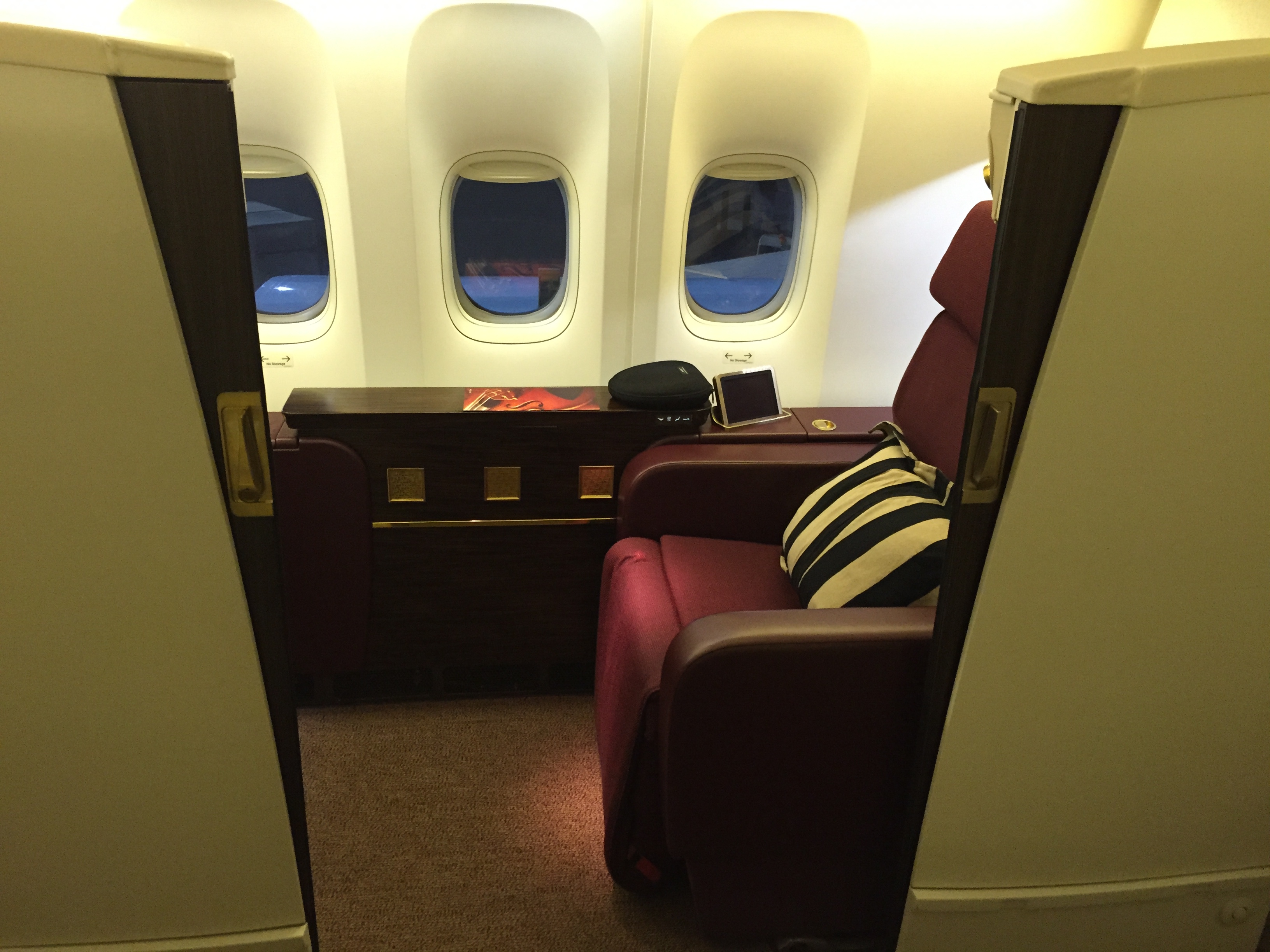 Flight Review Etihad First Class Jet Airways Config Abu Dhabi To San Francisco Hungry For Points