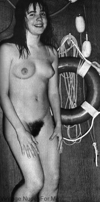 Free Vintage Nude Teen Pics Mature Lesbian