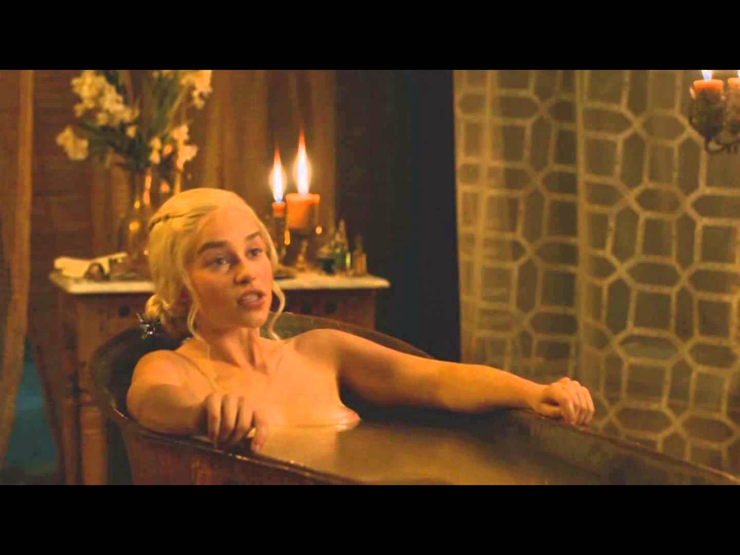 Daenerys Targaryen Nude Gif Jack Griffo Tits