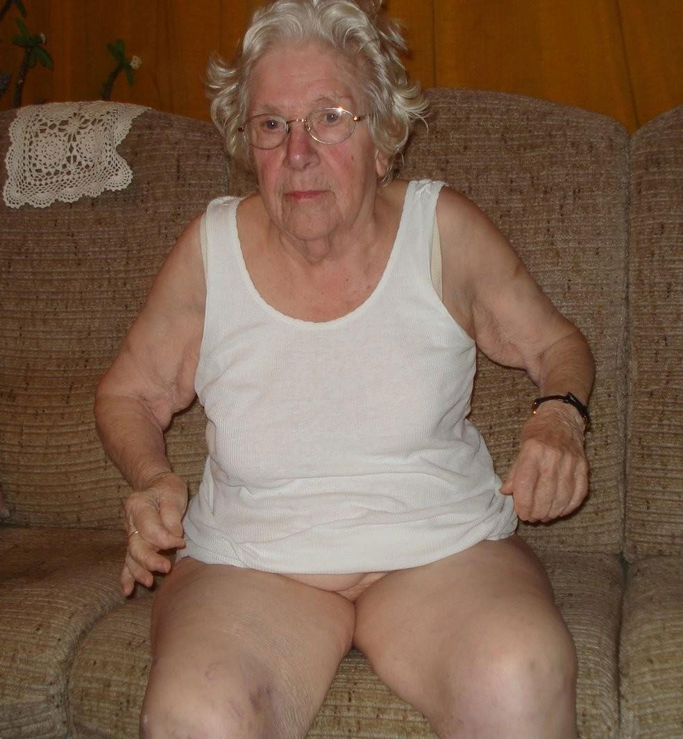 Granny Mature Sex Old Tarts 29