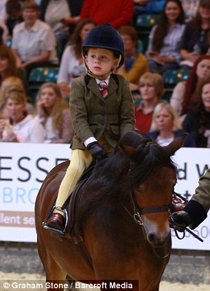 Harry Edwards Brady Is Youngest Ever Horse Of The Year Show Rider 1