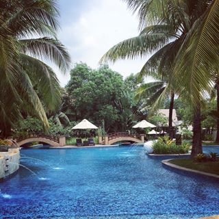 Holidays Travel Pool Hotel Radissonblu Cebu Philippines Ilovecebu