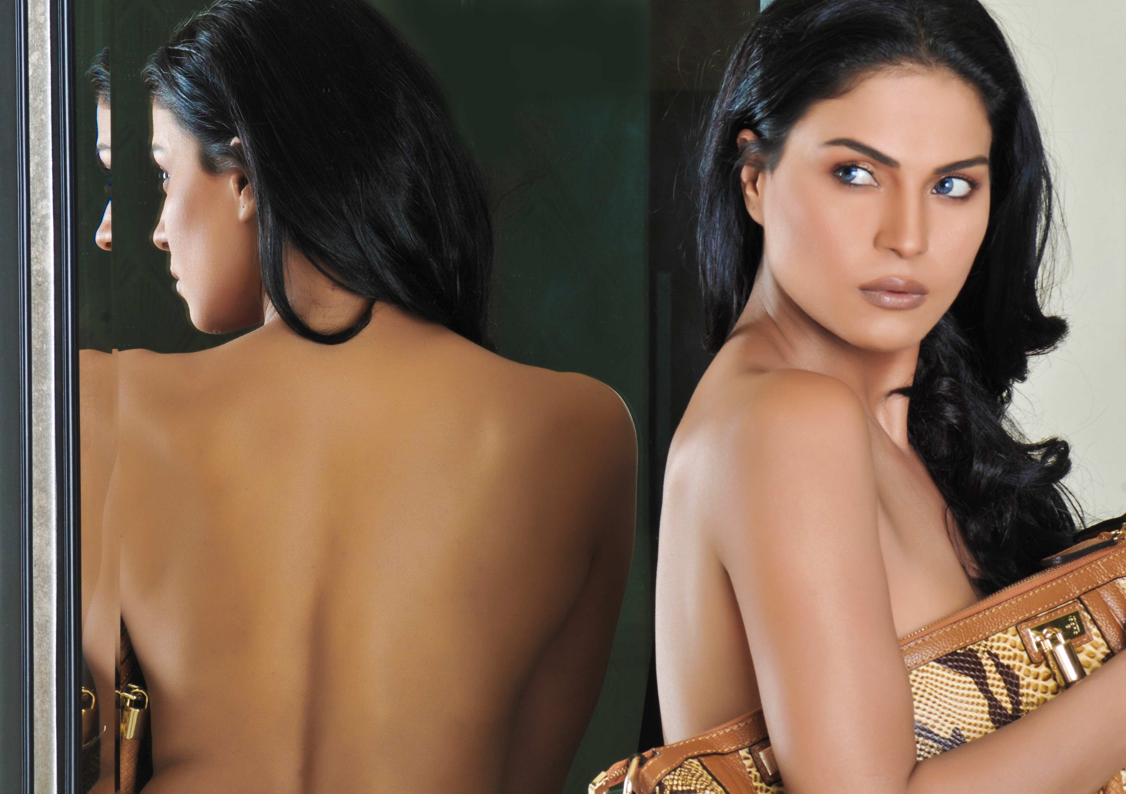 Hot Actress Veena Malik Sexy Images Celebrity Pinterest Hot