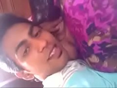 Indian Girls Boobs Sucking Free Mobile Porn Sex Videos
