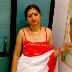 Indian Housewife Saree Image Hot Sexy Aunties Bra Underskirt Big Booty Indian Aunty Saree
