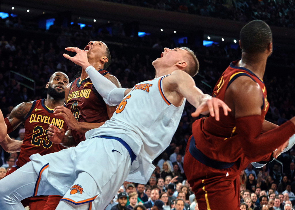 James Korver Lead Cavs Charge In To Top Knicks