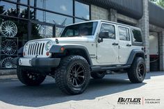 Jeep Wrangler With In Fuel Hostage Wheels And Toyo Open Country 1
