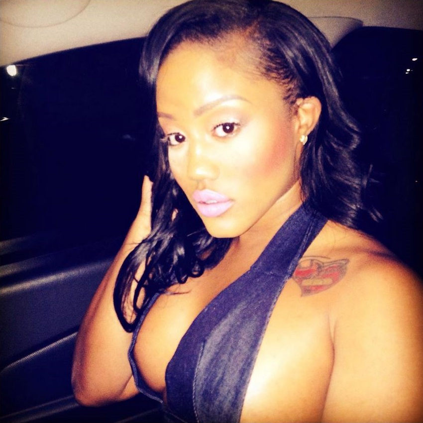 Jhonni Blaze Huge Titties On Fleek Looking Sexy As Ever In This Instagram Selfie In The Car
