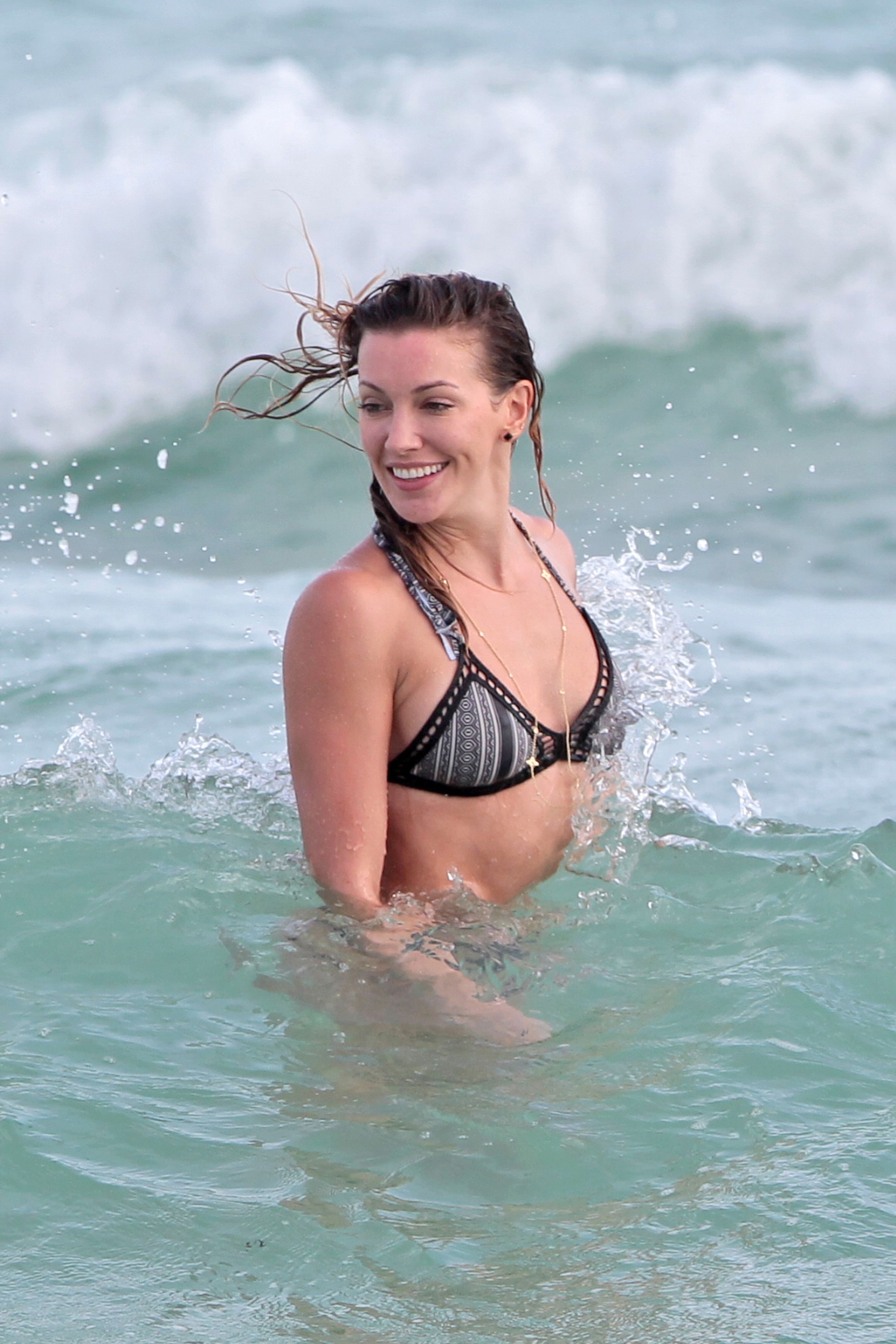 Katie Cassidy Sexy Photos Thefappening 1