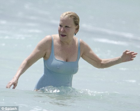 Lifes A Beach Bette Midler Looks In Great Shape As She Holidays In The Caribbean