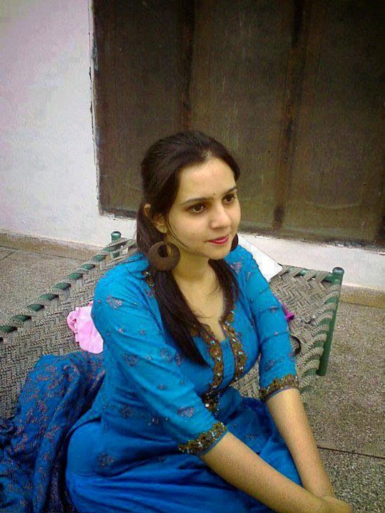 Local Pakistani Villages Hot Girls Bold Photos
