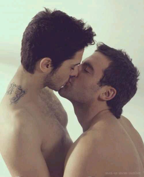 Love Is Love And The Pictues I Post Here Are Specifically Depicting Gay Love