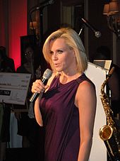 Mccarthy Speaking At The Ante Up For Autism Benefit