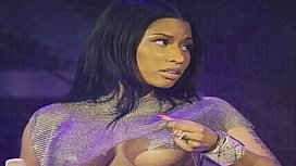 Nicki Minaj Shaking Her Big Nude Tits 3