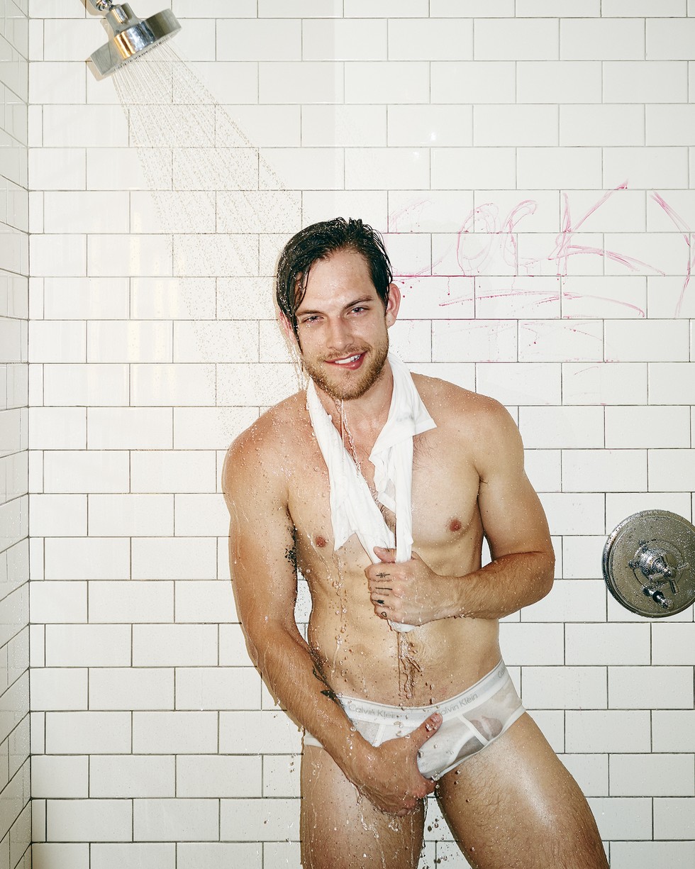 Our Favorite Gay Porn Stars Hit The Shower 1