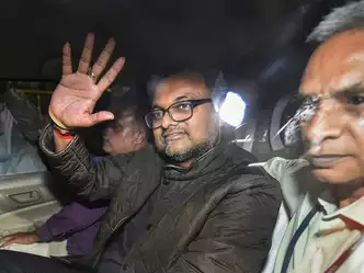 Paid Karti Through Foreign Subsidiaries Claim Indrani And Peter