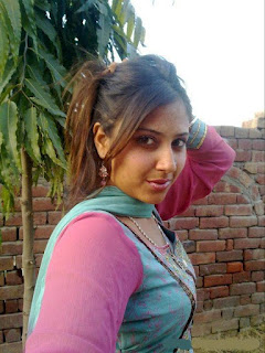 Pakistan Sexy Girls Pictures Faiza Iqbal 1