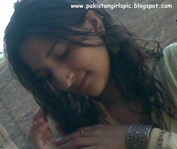 Pakistani Girls Pictures Gallery Pakistani Village Girls 1