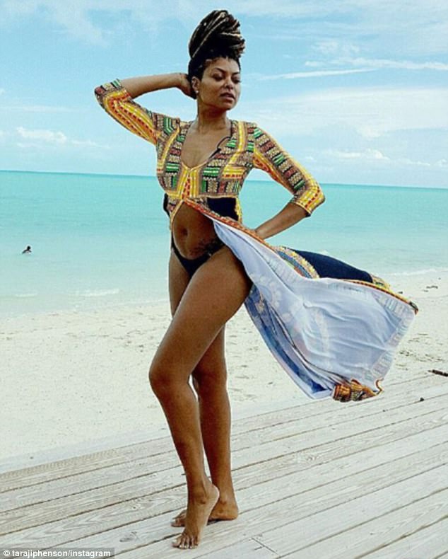 Perfect Taraji Henson Wore A Bikini And A Dress When On The Beach
