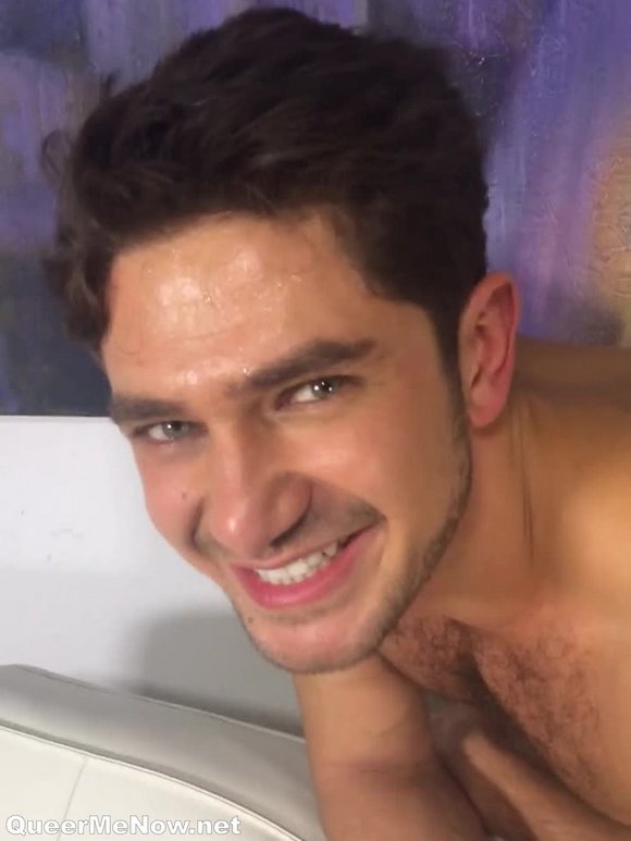 queermenow gay porn stars snapchat