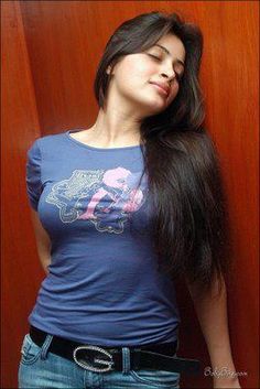 Real Girls Pictures Indian And Pakistani Desi Girls Pictures In Their Homes Real Desi Girls Real
