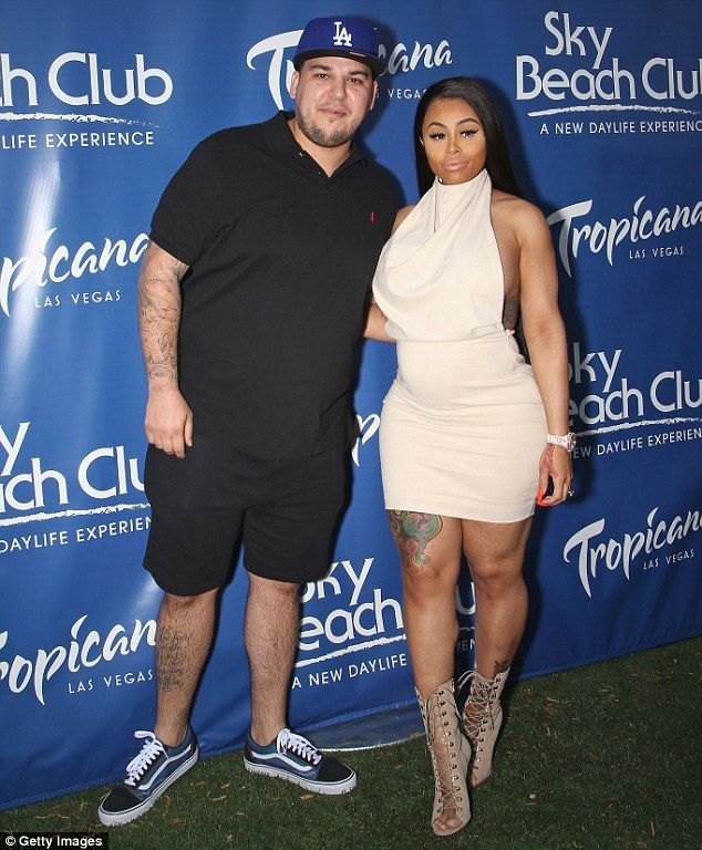 Rob Kardashian Deletes All Trace Of Blac Chyna From Instagram Account