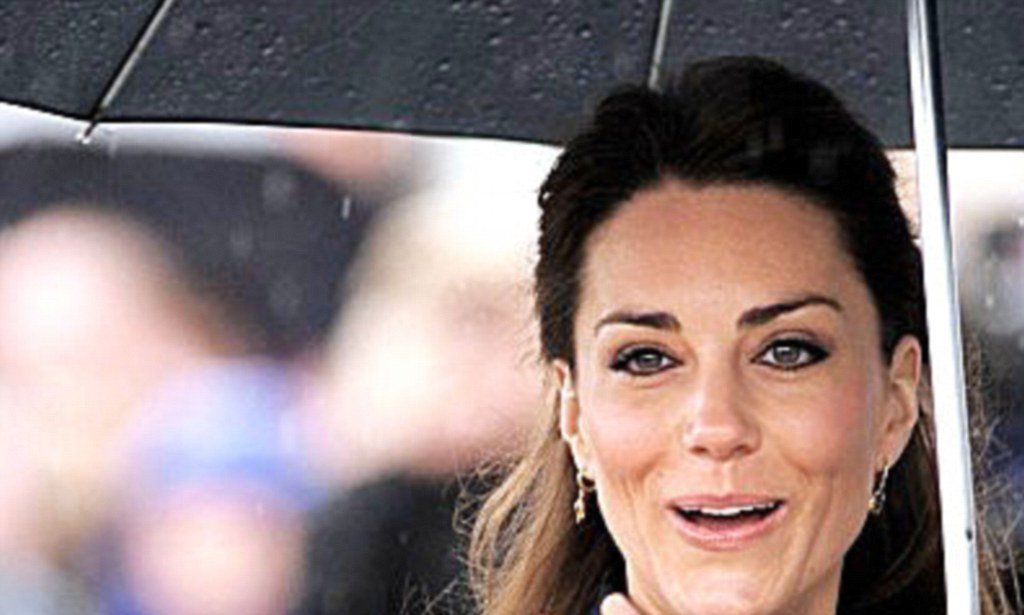 Royal Wedding Kate Middleton Confirmed Into Church Of England In Secret Daily Mail Online