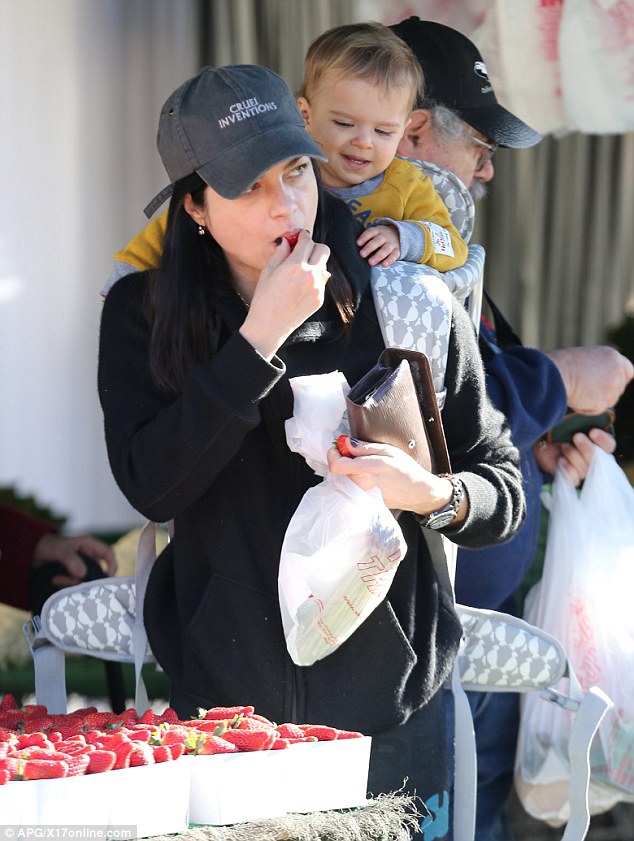 Selma Blair And Her Backpacked Baby Arthur Feasted On Strawberries