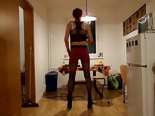 Smoking Redhead Emo Girl In Kitchen Porn Tube Video 1