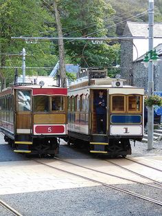 Snaefell Mountain Railway Cars And At Summit Station 1