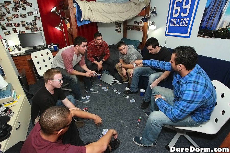 Strip Poker Game In College Dorm Becomes Sex Party Pichunter