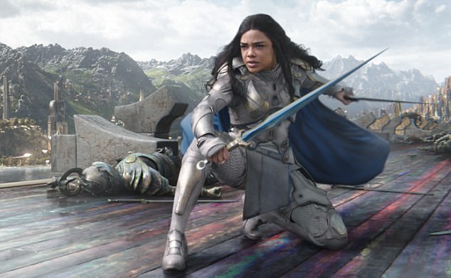Thor Star Tessa Thompson Confirms Valkyrie Is Bisexual Daily 1