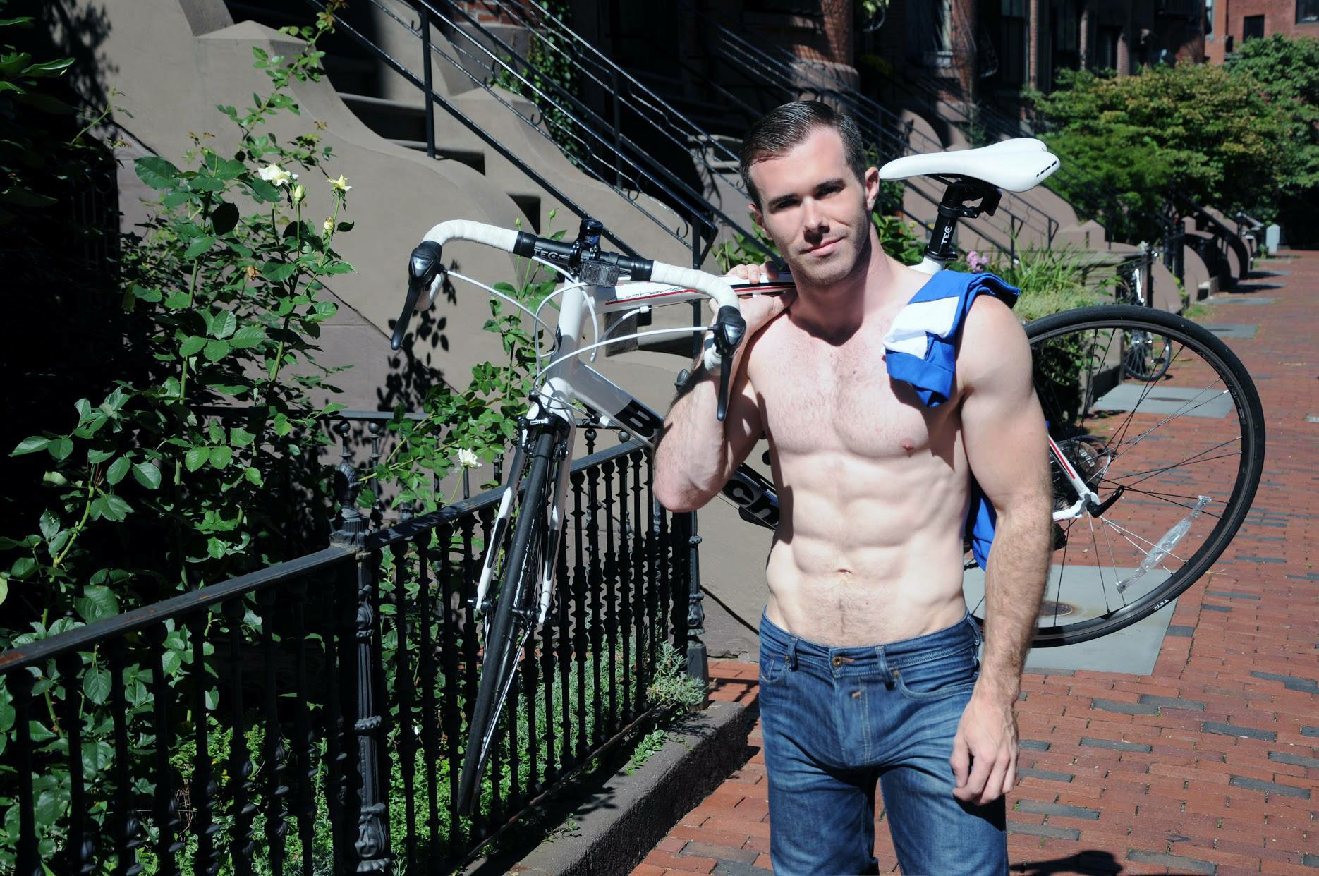 Titanmen Exclusive Matt Bosch Bikes Miles For Hiv Research 2
